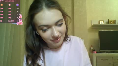 Jennifer online show from April 2026 09:10:02 PM