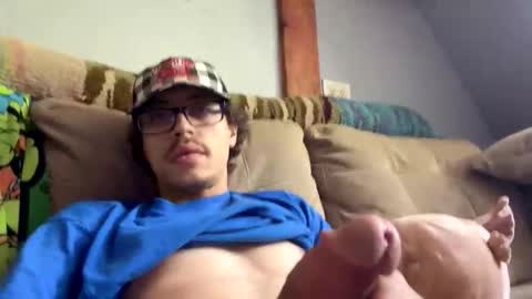 Snapshot of joey_binaa chatting on May 2026 05:12:02 PM joey_binaa online show from May 2026 05:12:02 PM