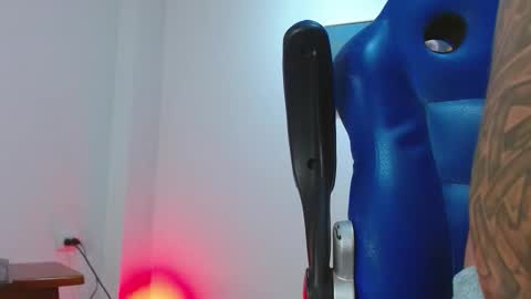     online show from February 2026 02:53:01 AM