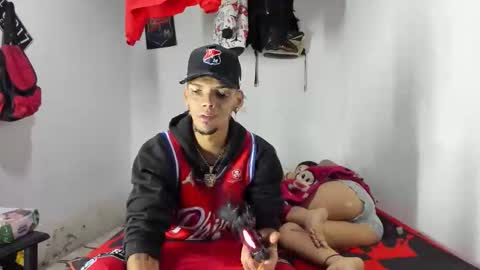 johan_and_antonella online show from April 2026 04:21:02 AM