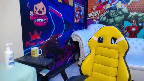 Snapshot of johan_kitten chatting on September 2025 12:10:02 PM johan online show from September 2025 12:10:02 PM