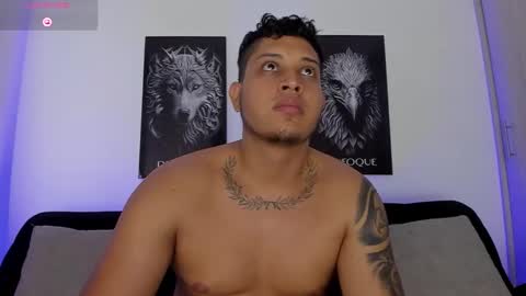 Johan Smith online show from November 2025 08:52:01 PM