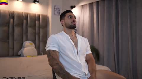 john online show from October 2025 08:09:02 PM