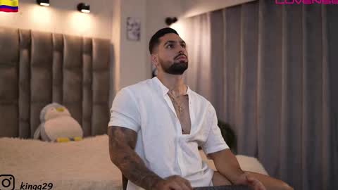 john online show from November 2025 01:18:02 PM