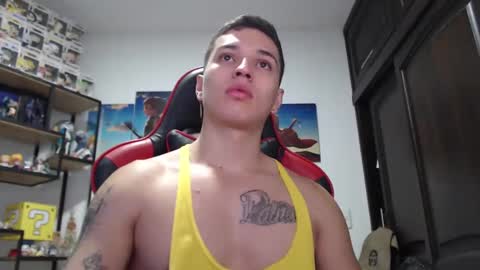 Snapshot of john_s117 chatting on January 2025 05:31:02 AM JOHN online show from January 2025 05:31:02 AM