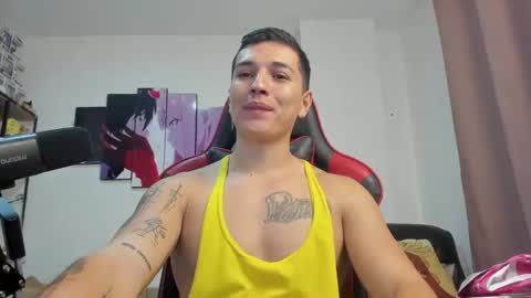 Snapshot of john_s117 chatting on October 2025 12:22:01 AM JOHN online show from October 2025 12:22:01 AM