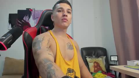 Snapshot of john_s117 chatting on October 2025 04:47:01 AM JOHN online show from October 2025 04:47:01 AM