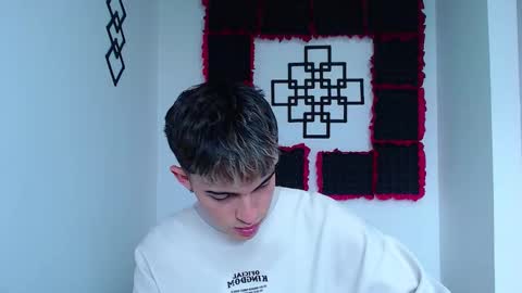 John Vichenso online show from January 2026 10:11:02 PM