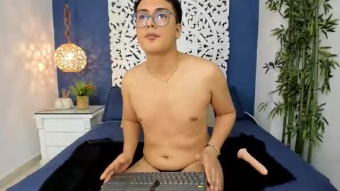 johnbelrose online show from October 2025 08:14:02 PM