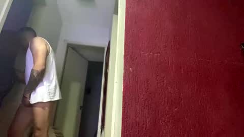 Snapshot of johnjow10 chatting on February 2025 05:15:02 AM JOHN online show from February 2025 05:15:02 AM