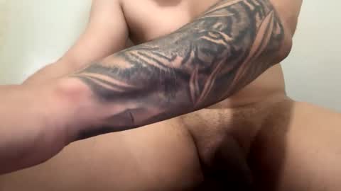 Snapshot of johnjow10 chatting on October 2025 12:45:01 AM JOHN online show from October 2025 12:45:01 AM