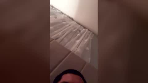 johnnybigdifk online show from December 2025 03:56:02 AM