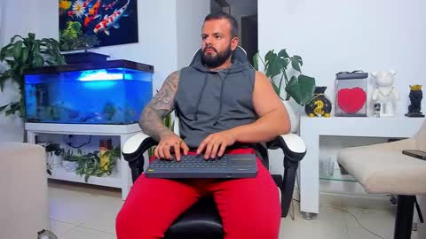 JOHNNY online show from October 2025 01:38:01 AM