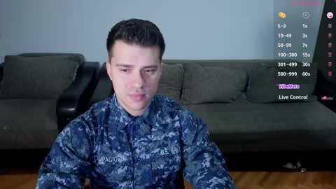 Johnny online show from October 2025 06:52:02 PM