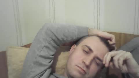 Snapshot of johnoreon chatting on December 2024 06:11:01 PM johnoreon online show from December 2024 06:11:01 PM