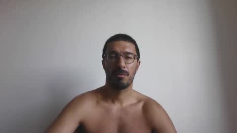 Snapshot of johnparis7575 chatting on September 2025 10:42:01 AM Johnfrench online show from September 2025 10:42:01 AM