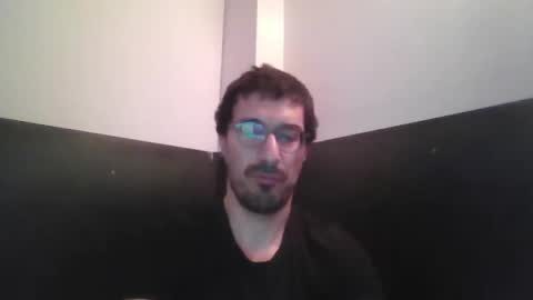 Snapshot of johnparis7575 chatting on April 2026 09:39:01 PM Johnfrench online show from April 2026 09:39:01 PM