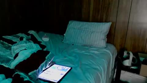 Snapshot of johnpaulkent82 chatting on September 2025 04:52:01 PM johnpaulkent82 online show from September 2025 04:52:01 PM