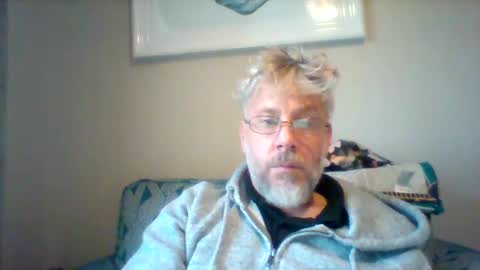 johnsmith401 online show from December 2024 01:17:01 PM