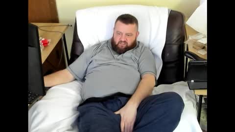 Snapshot of joi4you chatting on November 2025 04:12:02 AM Voyeur online show from November 2025 04:12:02 AM