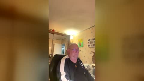 jojo60000529566 online show from February 2026 06:34:02 AM