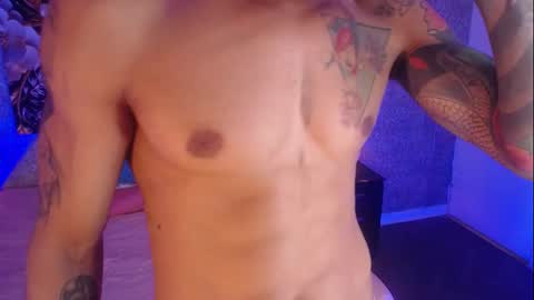 Jonas  online show from September 2025 08:43:01 PM