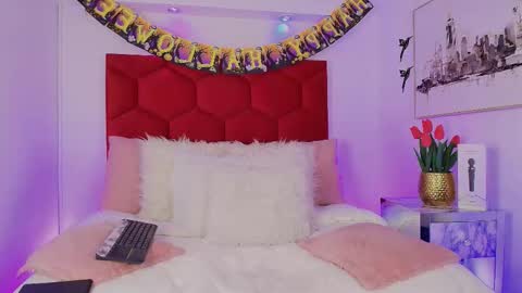 Jonas  online show from October 2025 01:34:01 PM