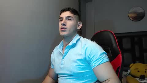 Snapshot of jonathancast08 chatting on January 2025 03:44:02 AM jonathancast08 online show from January 2025 03:44:02 AM