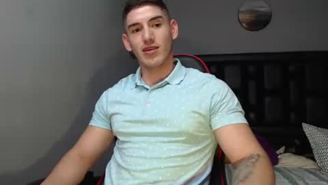 Snapshot of jonathancast08 chatting on January 2025 03:52:02 PM jonathancast08 online show from January 2025 03:52:02 PM