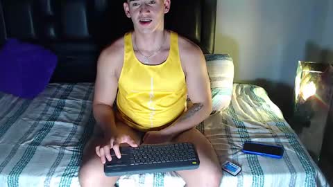 Snapshot of jonathancast08 chatting on January 2025 09:15:02 PM jonathancast08 online show from January 2025 09:15:02 PM