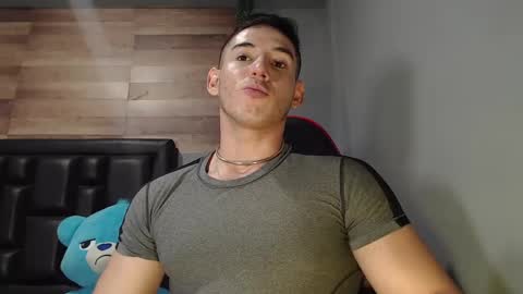 Snapshot of jonathancast08 chatting on February 2025 05:51:01 AM jonathancast08 online show from February 2025 05:51:01 AM