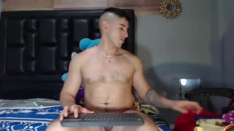 Snapshot of jonathancast08 chatting on February 2025 01:08:01 AM jonathancast08 online show from February 2025 01:08:01 AM