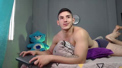 Snapshot of jonathancast08 chatting on February 2025 05:18:02 PM jonathancast08 online show from February 2025 05:18:02 PM