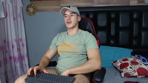 Snapshot of jonathancast08 chatting on February 2025 01:52:02 PM jonathancast08 online show from February 2025 01:52:02 PM