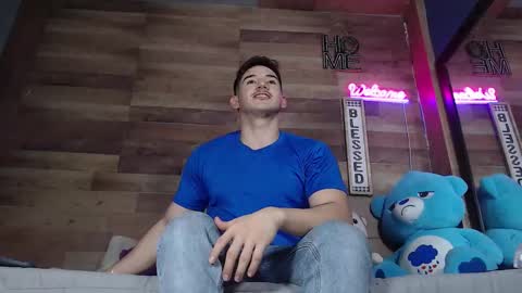 Snapshot of jonathancast08 chatting on September 2025 05:18:01 PM jonathancast08 online show from September 2025 05:18:01 PM