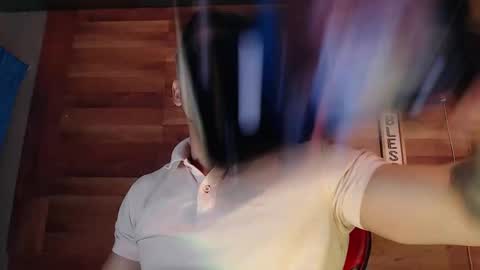 Snapshot of jonathancast08 chatting on November 2025 05:25:02 PM jonathancast08 online show from November 2025 05:25:02 PM