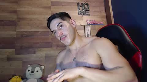 Snapshot of jonathancast08 chatting on November 2025 02:28:02 PM jonathancast08 online show from November 2025 02:28:02 PM