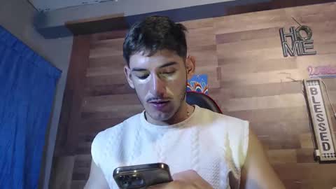 Snapshot of jonathancast08 chatting on November 2025 01:45:02 PM jonathancast08 online show from November 2025 01:45:02 PM