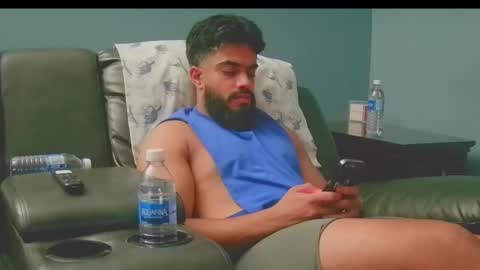 Snapshot of jonathanliyaz1 chatting on September 2025 12:23:02 AM royjon online show from September 2025 12:23:02 AM