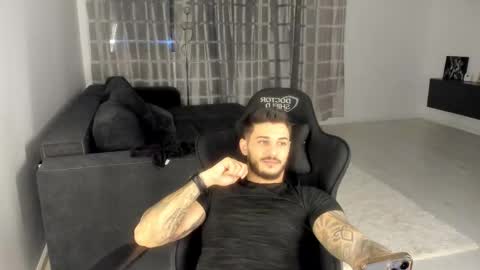 jonnyporn1 online show from February 2026 06:22:01 PM