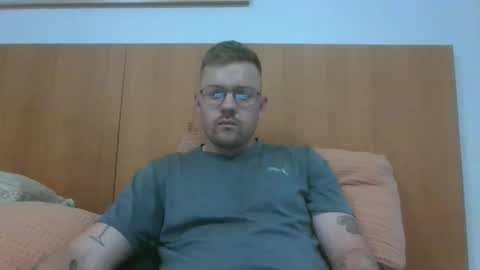 Snapshot of jonoy1995 chatting on March 2025 03:52:02 AM jonoy1995 online show from March 2025 03:52:02 AM