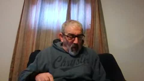 Snapshot of jony_five chatting on December 2025 04:27:01 PM Jon online show from December 2025 04:27:01 PM