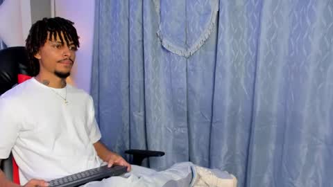 Snapshot of jordan_love7 chatting on February 2026 12:33:01 PM jordan online show from February 2026 12:33:01 PM