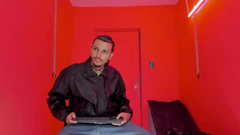 Snapshot of jordan_love7 chatting on February 2026 01:07:02 PM jordan online show from February 2026 01:07:02 PM