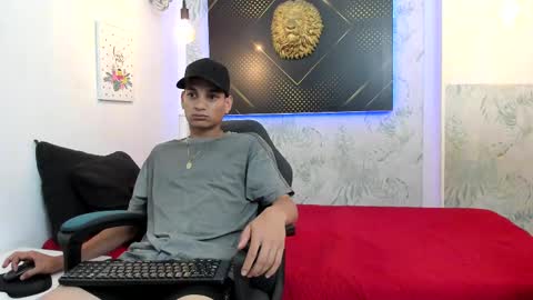 jordanandandrew online show from February 2025 07:36:01 PM