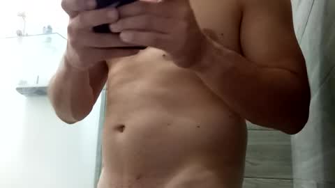 Snapshot of jorgelatino1919 chatting on June 2026 05:19:02 AM jorgelatino1919 online show from June 2026 05:19:02 AM