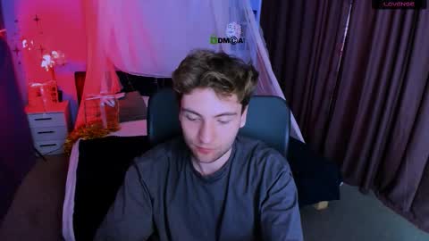 joseph_bear_ online show from January 2026 08:34:01 PM