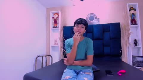 Snapshot of joseph_gonzalez chatting on March 2026 03:20:01 AM Joseph Gonzalez online show from March 2026 03:20:01 AM