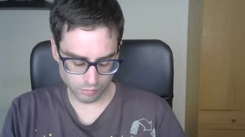 Snapshot of josevd chatting on April 2026 02:10:02 PM Jose online show from April 2026 02:10:02 PM