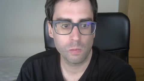 Snapshot of josevd chatting on June 2026 11:01:02 AM Jose online show from June 2026 11:01:02 AM